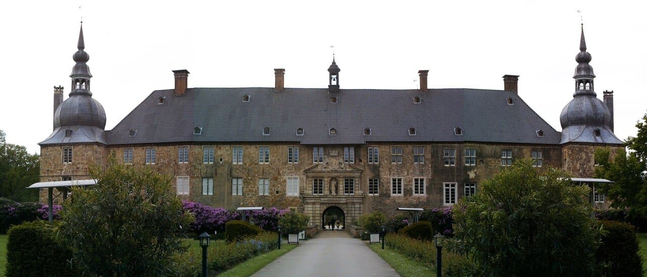 Schloss Lembeck bei Dorsten, barockes Wasserschloss im Stadtteil Lembeck