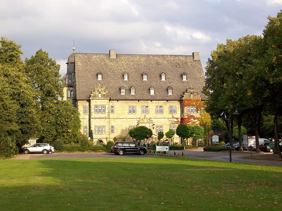 Schloss Erwitte, historisches Wasserschloss und Adelssitz am Hellweg