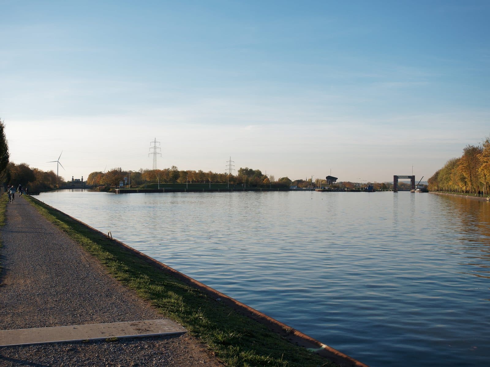 Schleusenpark Waltrop mit Dortmund-Ems-Kanal und altem Schiffshebewerk