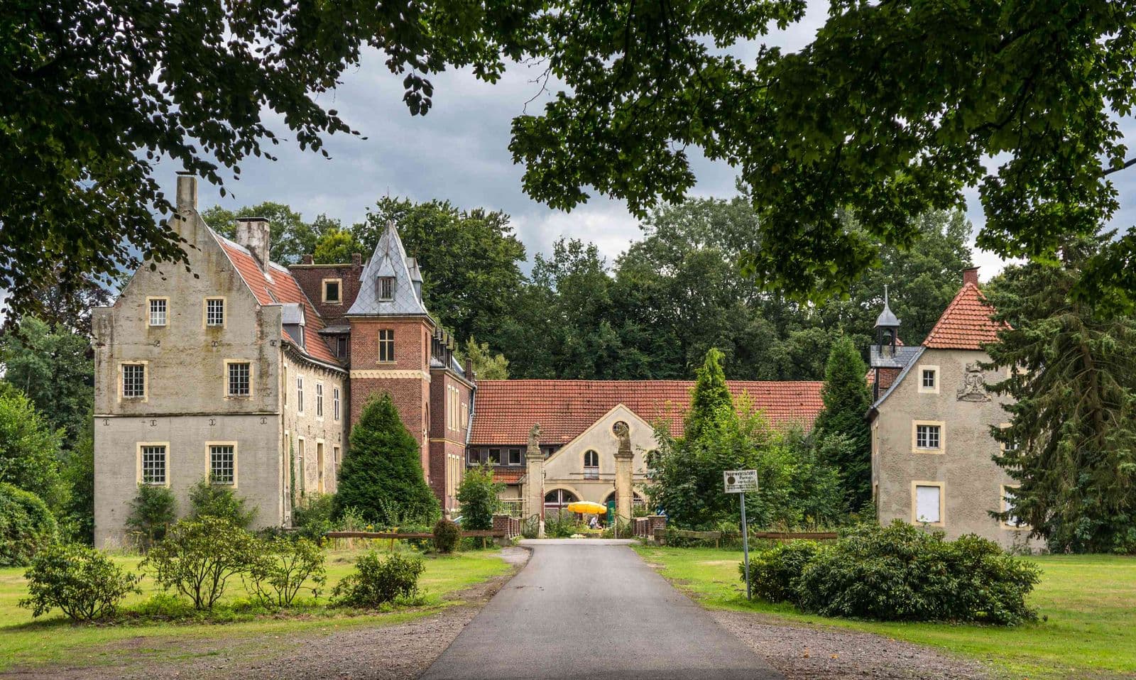 Wasserschloss Senden, im 15. Jh. erbaut, Gesamtansicht
